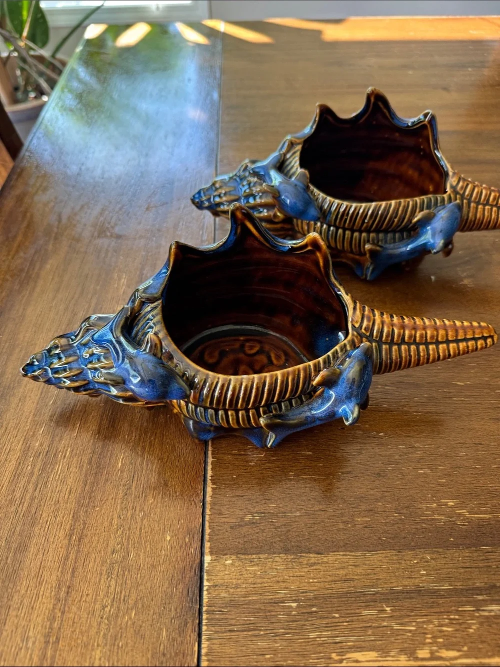 Vtg Blue Glazed Ceramic Pottery Conch Shell With Dolphins In Surf Planter set  2